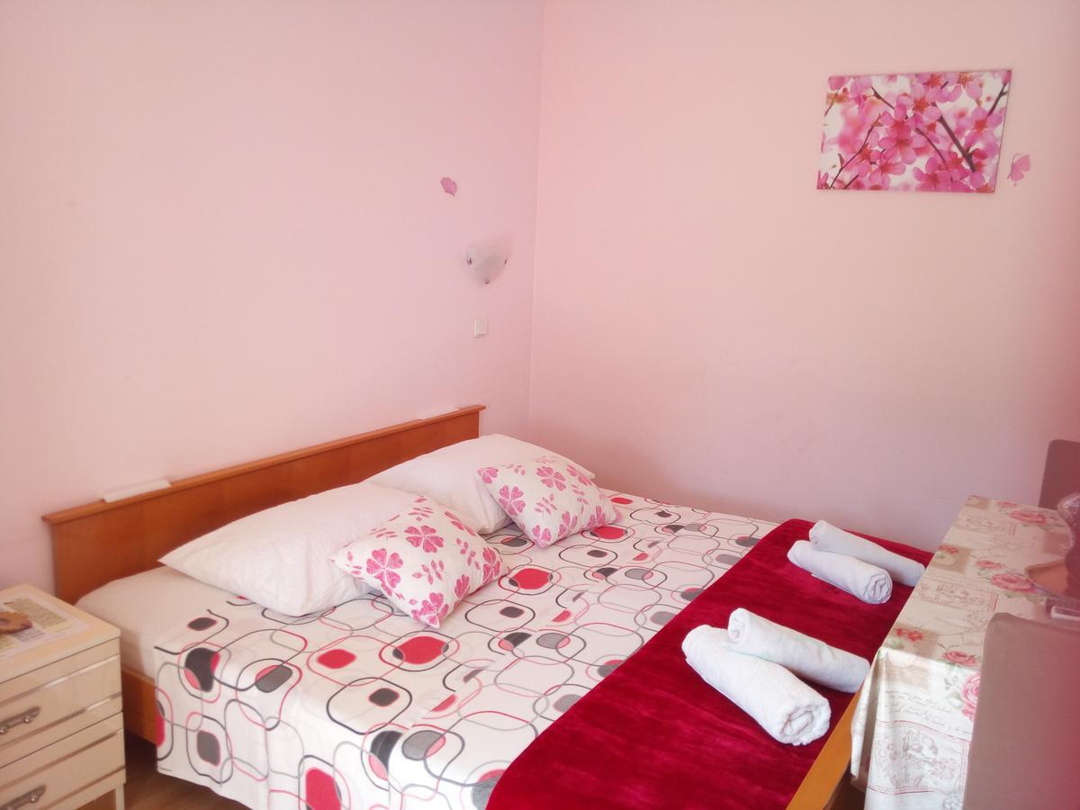 Kaja House Apartments Lozovac Esterno foto