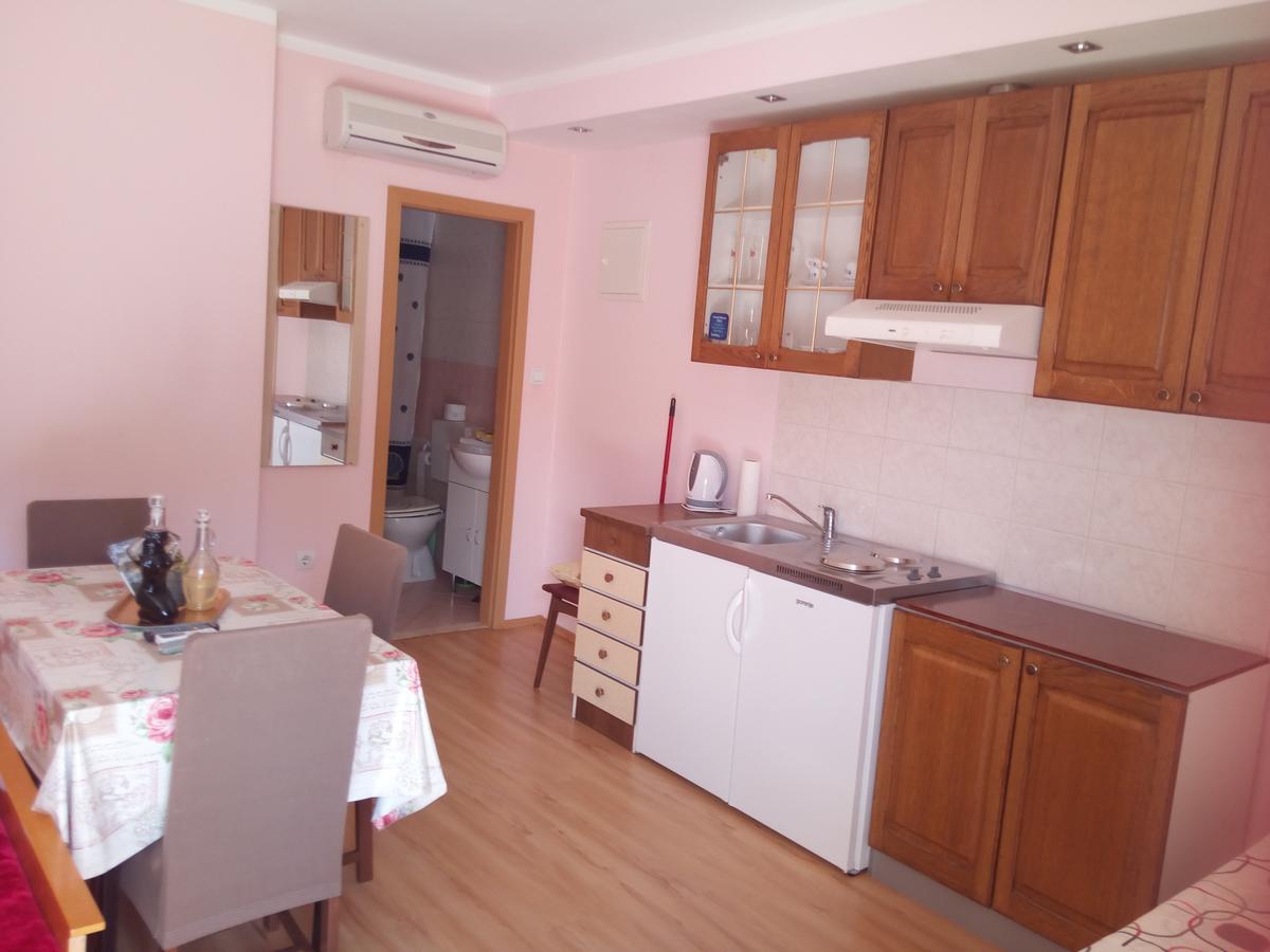 Kaja House Apartments Lozovac Esterno foto
