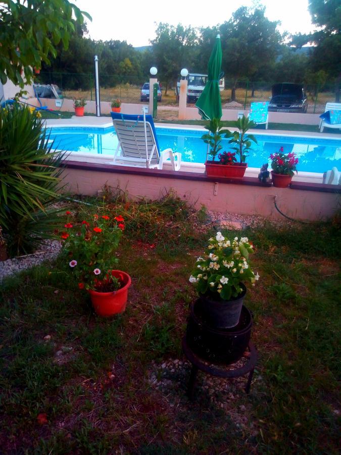 Kaja House Apartments Lozovac Esterno foto